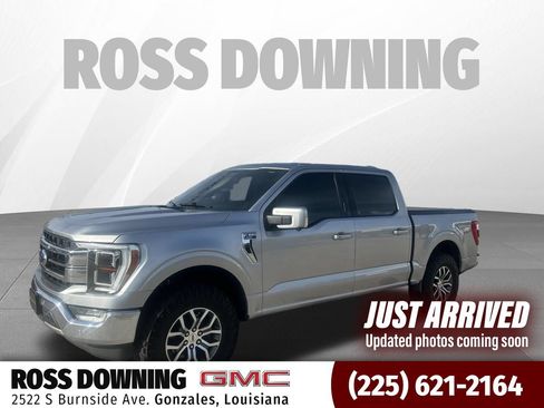 Used 2021 Ford F150 Lariat w/ Max Trailer Tow Package RWD image 1