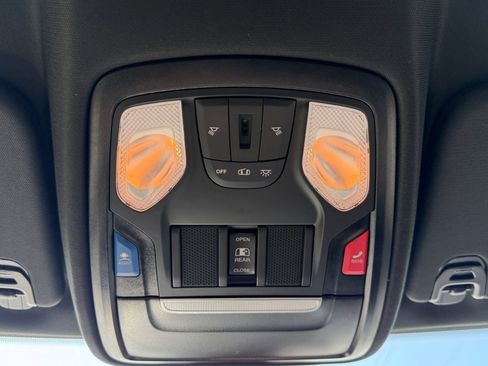 Used 2024 RAM 1500 Big Horn AWD/4WD image 28