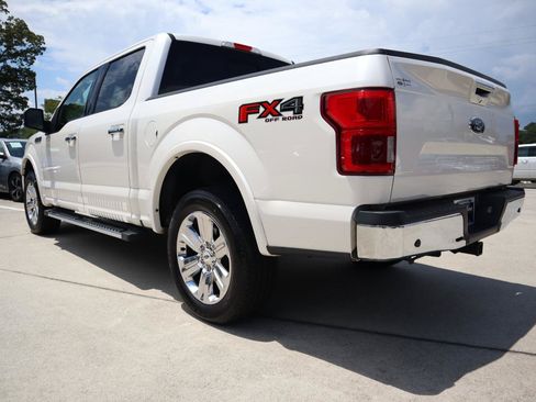 Used 2019 Ford F150 Lariat w/ Equipment Group 502A Luxury AWD/4WD image 4