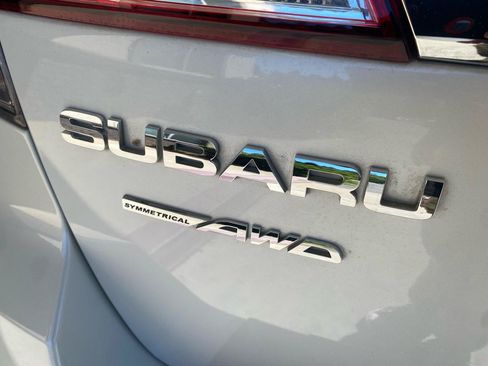 Used 2011 Subaru Outback 2.5i Limited AWD/4WD image 26