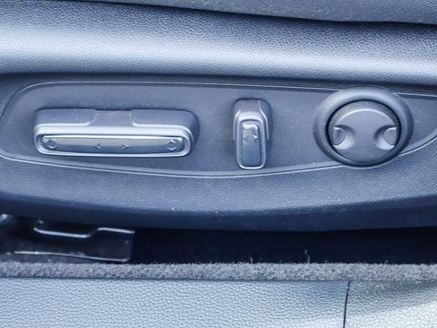 Used 2025 Honda Accord Sport image 12
