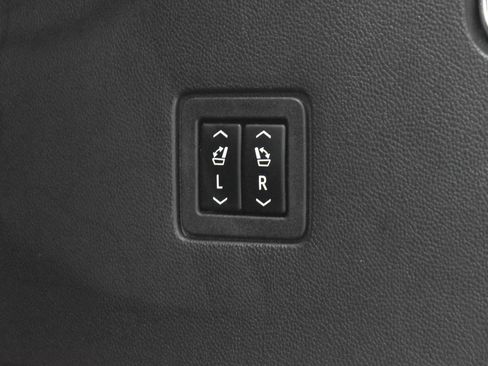 Used 2023 Chevrolet Traverse High Country w/ LPO, Floor Liner Package image 34