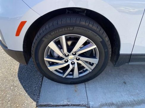 Used 2022 Chevrolet Equinox LT image 12