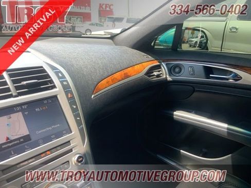 Used 2020 Lincoln MKZ Reserve image 32