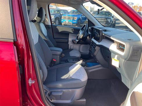 New 2025 Ford Maverick XLT w/ XLT Luxury Package image 10