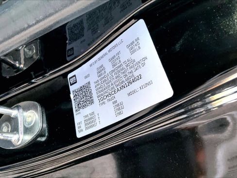 Used 2022 Chevrolet Colorado LT w/ Fleet Safety Package image 36