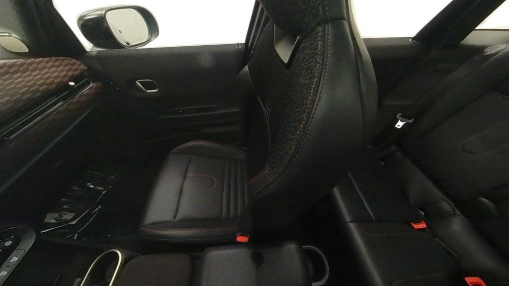 Used 2025 MINI Cooper S FWD image 25