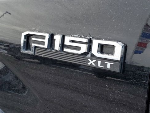 Used 2017 Ford F150 XLT w/ Equipment Group 302A Luxury image 39