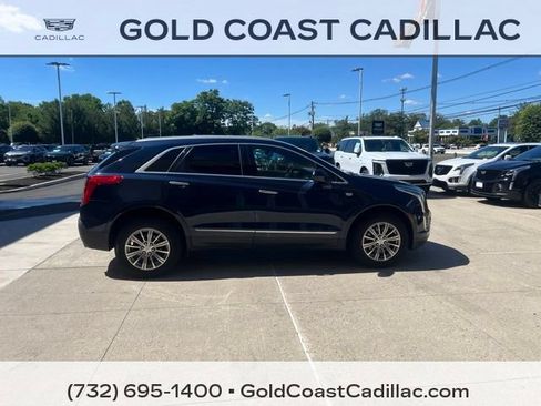 Used 2017 Cadillac XT5 Luxury w/ Driver Awareness Package AWD/4WD image 4