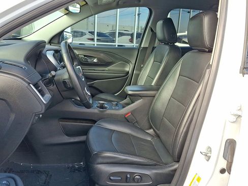 Used 2023 GMC Terrain SLT w/ Elevation Edition image 18