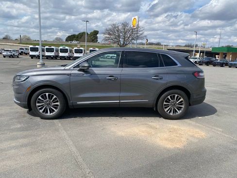 Used 2023 Lincoln Nautilus Reserve image 4