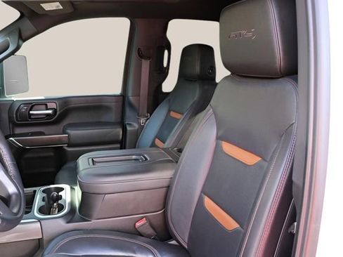 Used 2022 GMC Sierra 2500 AT4 w/ AT4 Preferred Package image 15