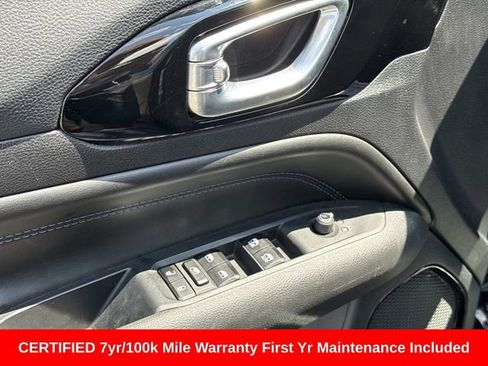 Used 2025 Jeep Compass Latitude w/ Altitude Special Edition AWD/4WD image 19