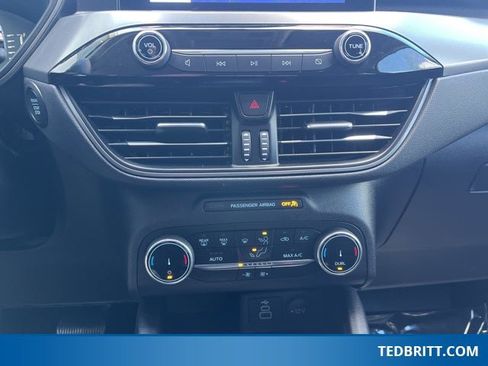 Used 2024 Ford Escape Active image 32