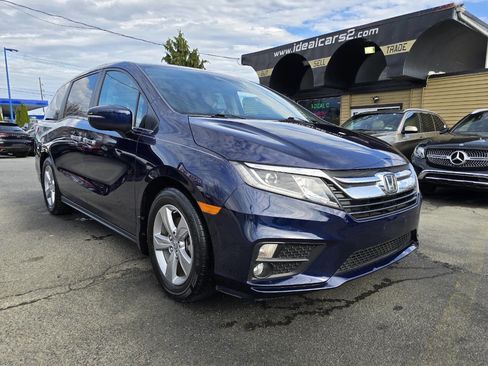 Used 2019 Honda Odyssey EX image 1