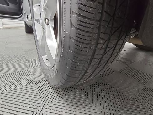 Used 2011 Jeep Grand Cherokee Limited w/ Luxury Group II image 42