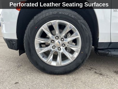 Used 2023 Chevrolet Suburban Premier image 26