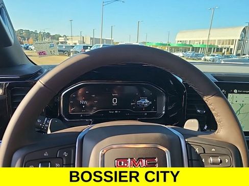 New 2025 GMC Sierra 1500 SLT image 22