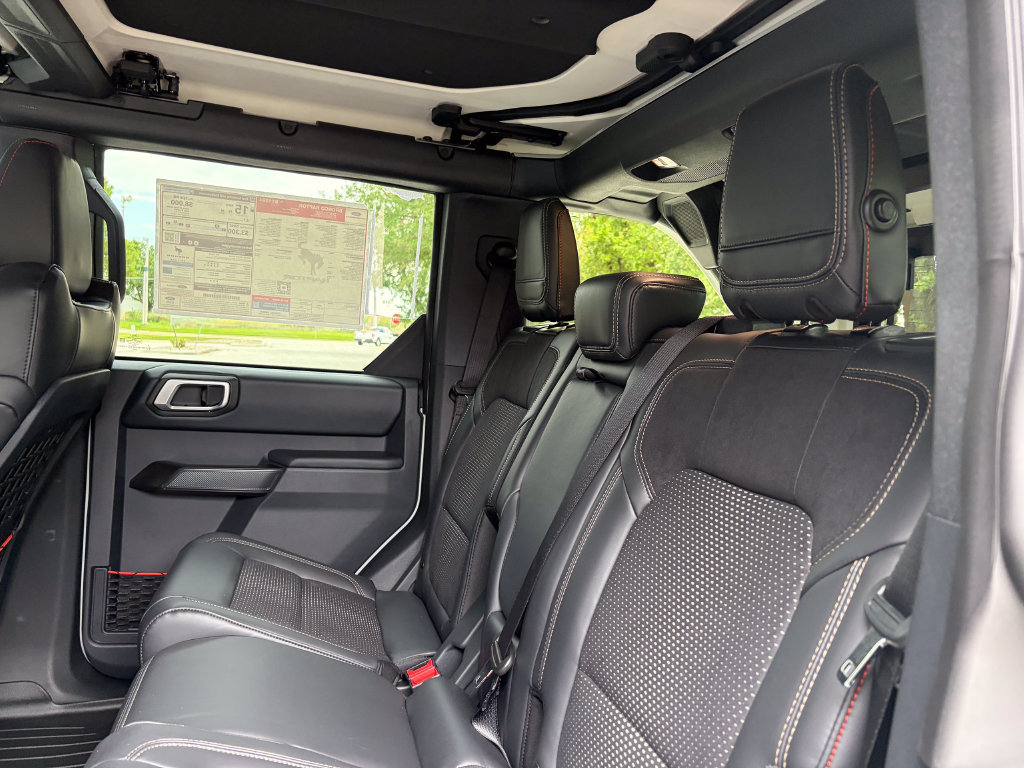 New 2026 Ford Bronco Raptor w/ Interior Carbon Fiber Pack AWD/4WD image 19