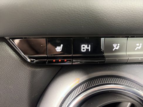 Certified 2024 Chevrolet Blazer LT w/ Convenience Package image 24