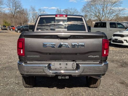 New 2026 RAM 2500 Big Horn AWD/4WD image 4