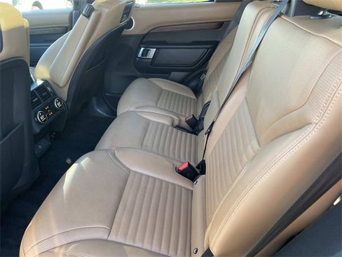 Used 2023 Land Rover Discovery HSE R-Dynamic image 23