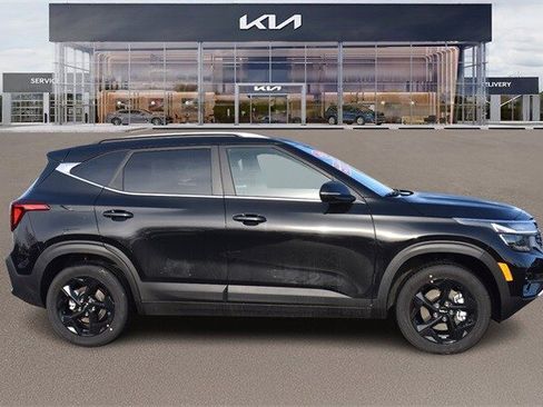New 2026 Kia Seltos EX w/ EX Sunroof Package image 2