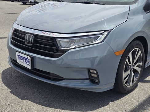Used 2023 Honda Odyssey Touring image 10