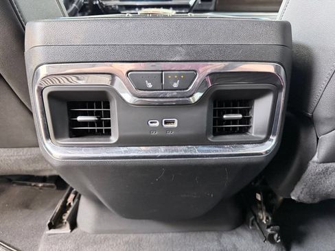 Used 2024 Chevrolet Silverado 3500 High Country w/ Z71 Off-Road Package AWD/4WD image 27