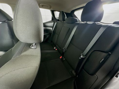 Used 2021 Nissan Rogue Sport S image 25