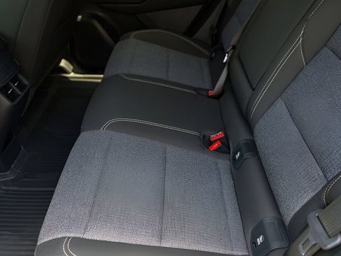 New 2027 GMC Terrain Elevation FWD image 21