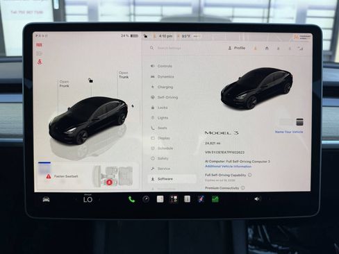 Used 2023 Tesla Model 3 Standard Range RWD image 11