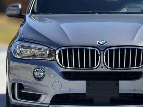 Used 2018 BMW X5 xDrive50i w/ Executive Package image 13