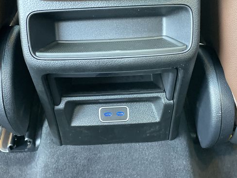 New 2026 Mercedes-Benz GLE 450 4MATIC image 37