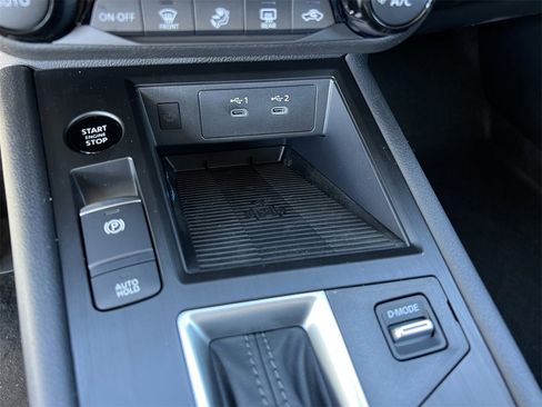 New 2026 Nissan Kicks SV image 12