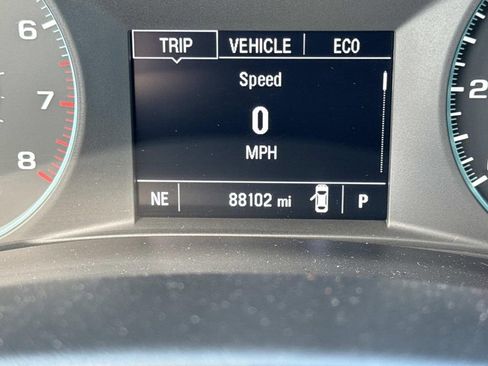 Used 2023 Chevrolet Malibu LT FWD image 14