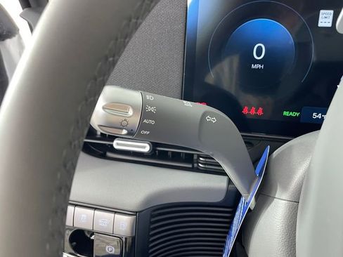 New 2026 Hyundai Ioniq 5 SEL image 12