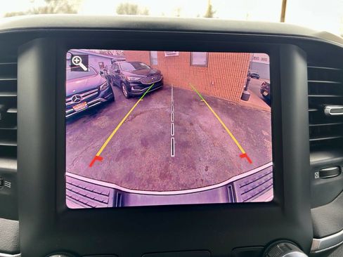 Used 2019 RAM 2500 Big Horn image 24