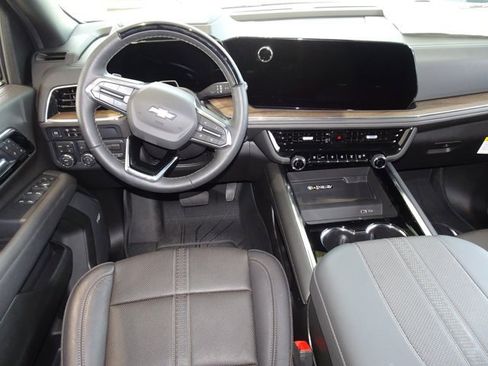 New 2025 Chevrolet Tahoe High Country w/ LPO, Illumination Package image 6