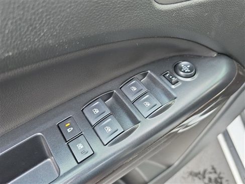 Certified 2022 GMC Canyon Elevation w/ Trailering Package image 15