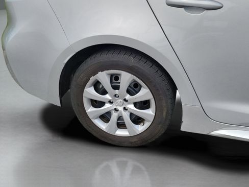 Used 2023 Toyota Corolla LE FWD image 21