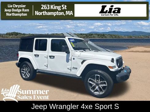 Used 2024 Jeep Wrangler Unlimited w/ Convenience Group AWD/4WD image 1