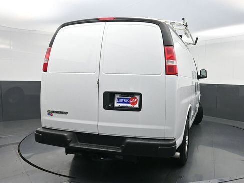 Used 2022 Chevrolet Express 2500 w/ Driver Convenience Package RWD image 35