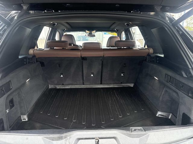 Used 2022 BMW X5 xDrive40i AWD/4WD image 9