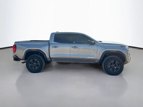 Used 2025 GMC Canyon Elevation w/ Convenience Package RWD image 8