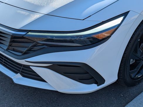 Certified 2026 Hyundai Elantra Sport FWD image 16