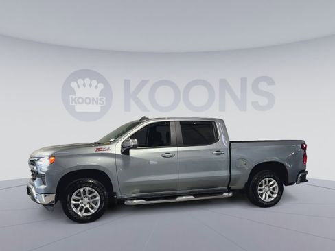 Used 2025 Chevrolet Silverado 1500 LT w/ Z71 Off-Road Package AWD/4WD image 7