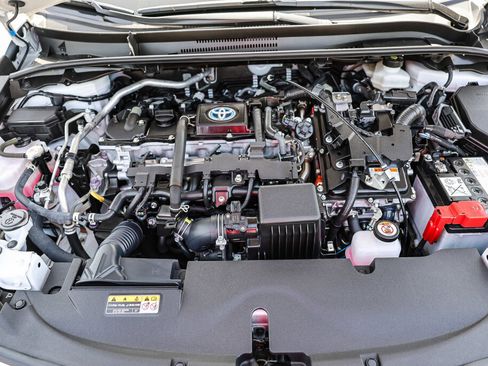 Certified 2024 Toyota Corolla SE image 15