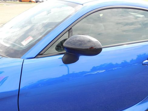 Used 2025 Subaru BRZ tS RWD image 11