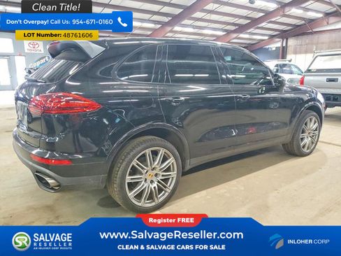 Used 2017 Porsche Cayenne Platinum Edition AWD/4WD image 4